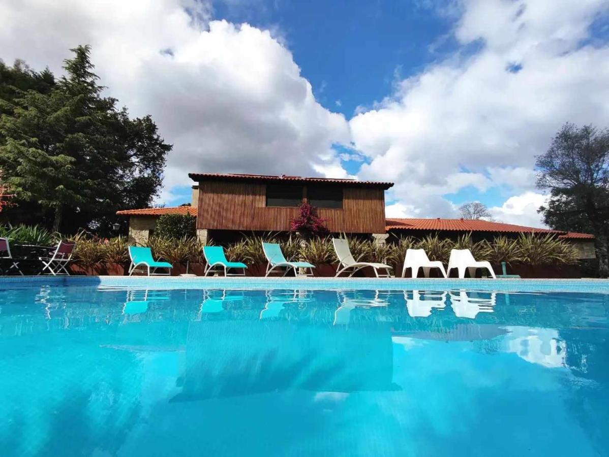 Casas Casal Do Carvalhal - Agroturismo Amares Buitenkant foto