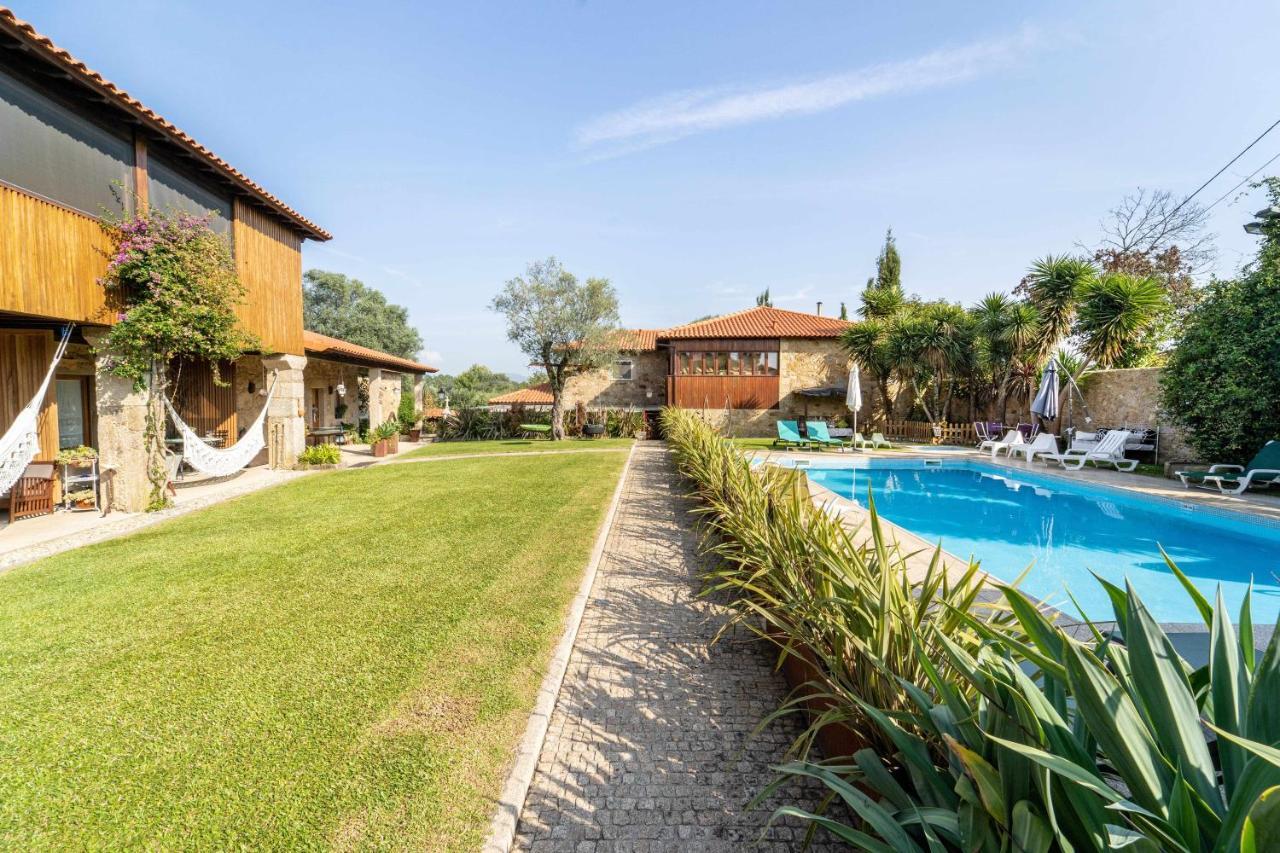 Casas Casal Do Carvalhal - Agroturismo Amares Buitenkant foto