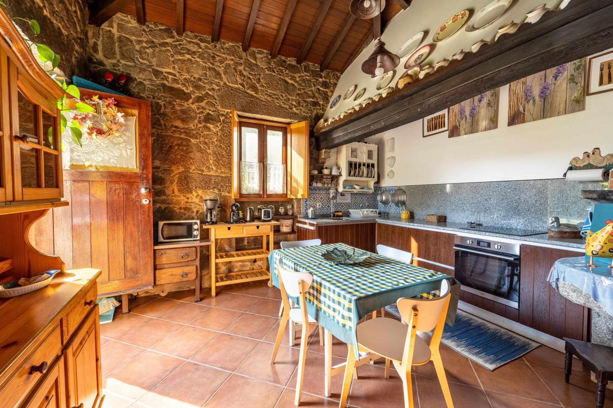 Casas Casal Do Carvalhal - Agroturismo Amares Kamer foto