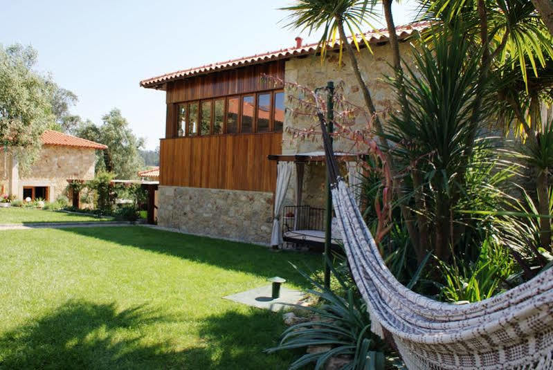 Casas Casal Do Carvalhal - Agroturismo Amares Buitenkant foto