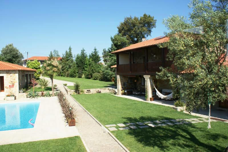 Casas Casal Do Carvalhal - Agroturismo Amares Buitenkant foto